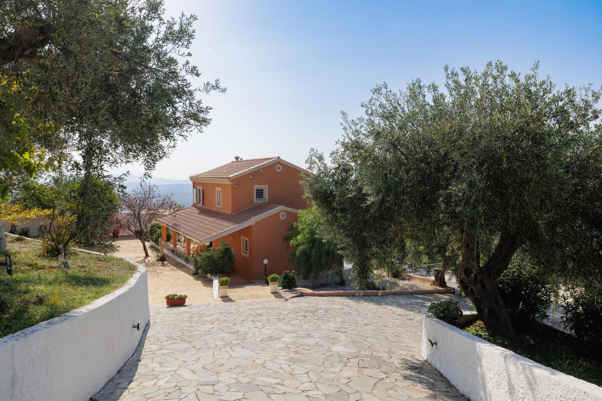 Ef Zin Holiday home *